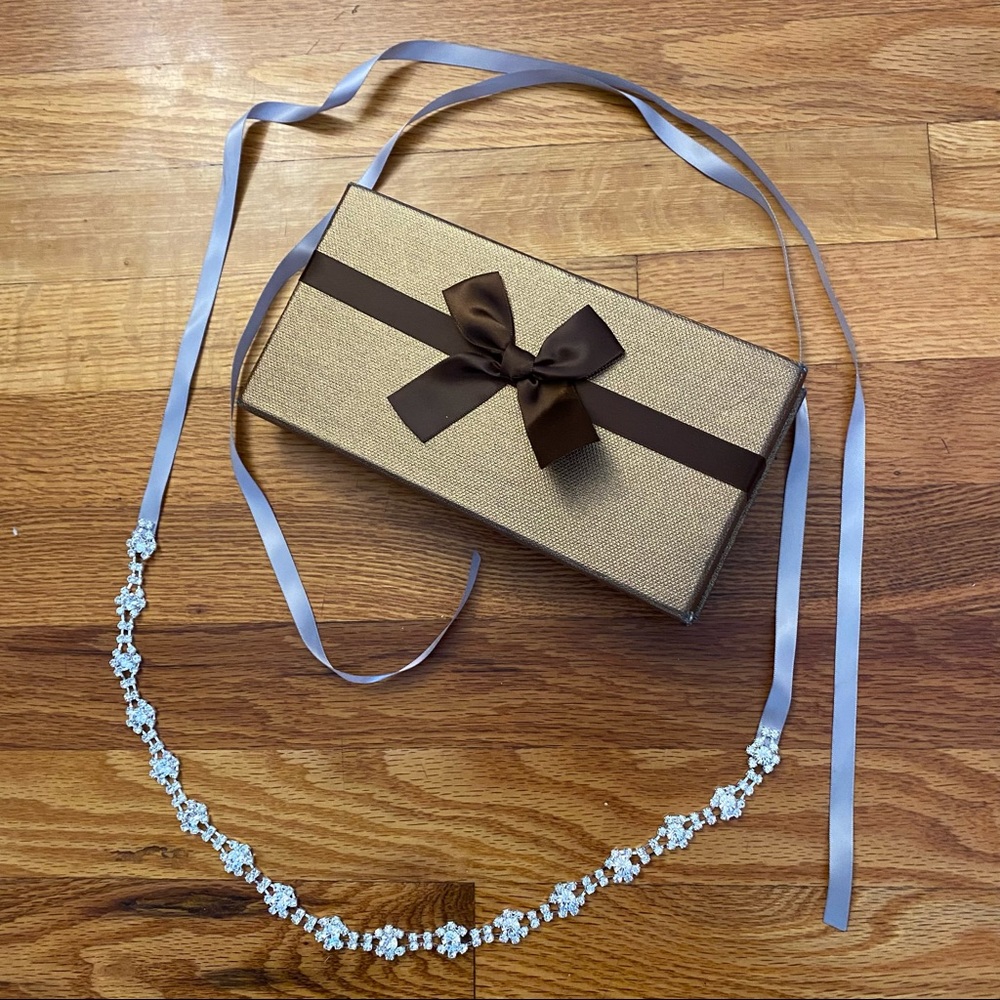 Rhinestone Bridal Belt in Gray